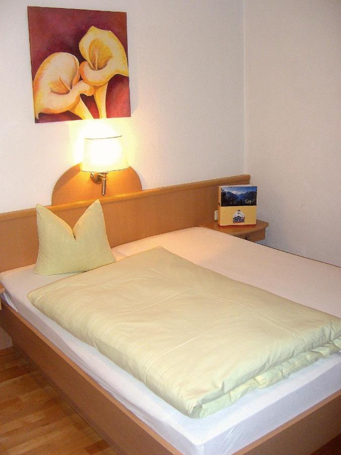 Alpenmotel Saeuling Pinswang Room photo